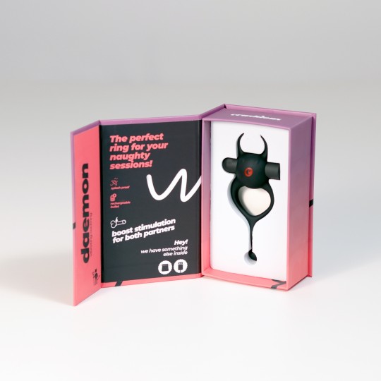 CRUSHIOUS DAEMON COCKRING WITH RECHARGEABLE VIBRATING BULLET BLACK