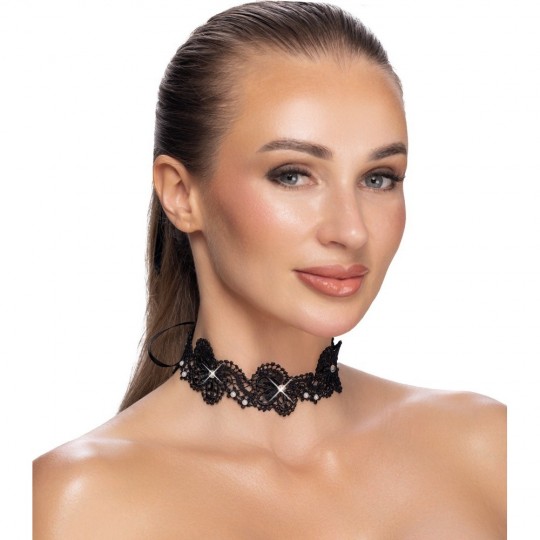 CHOKER